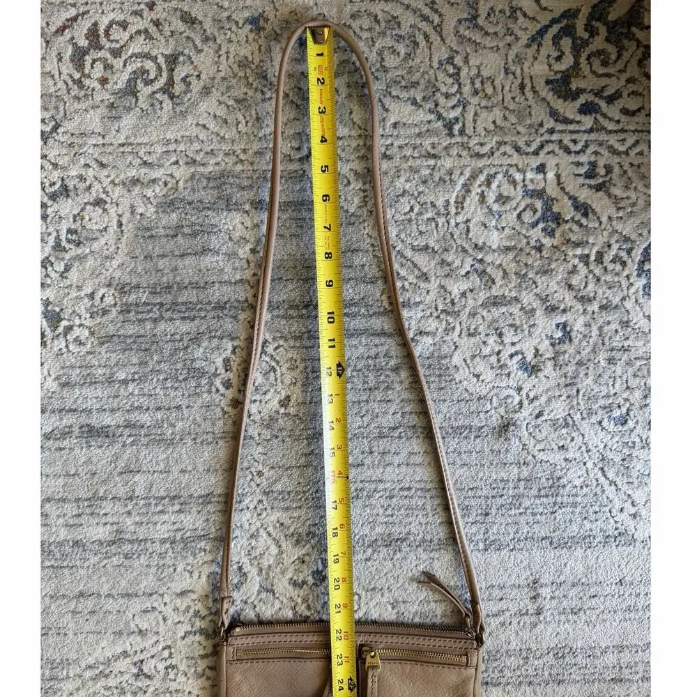 Fossil Erin Top Zip Tan Pebbled Genuine Leather Small Crossbody Bag